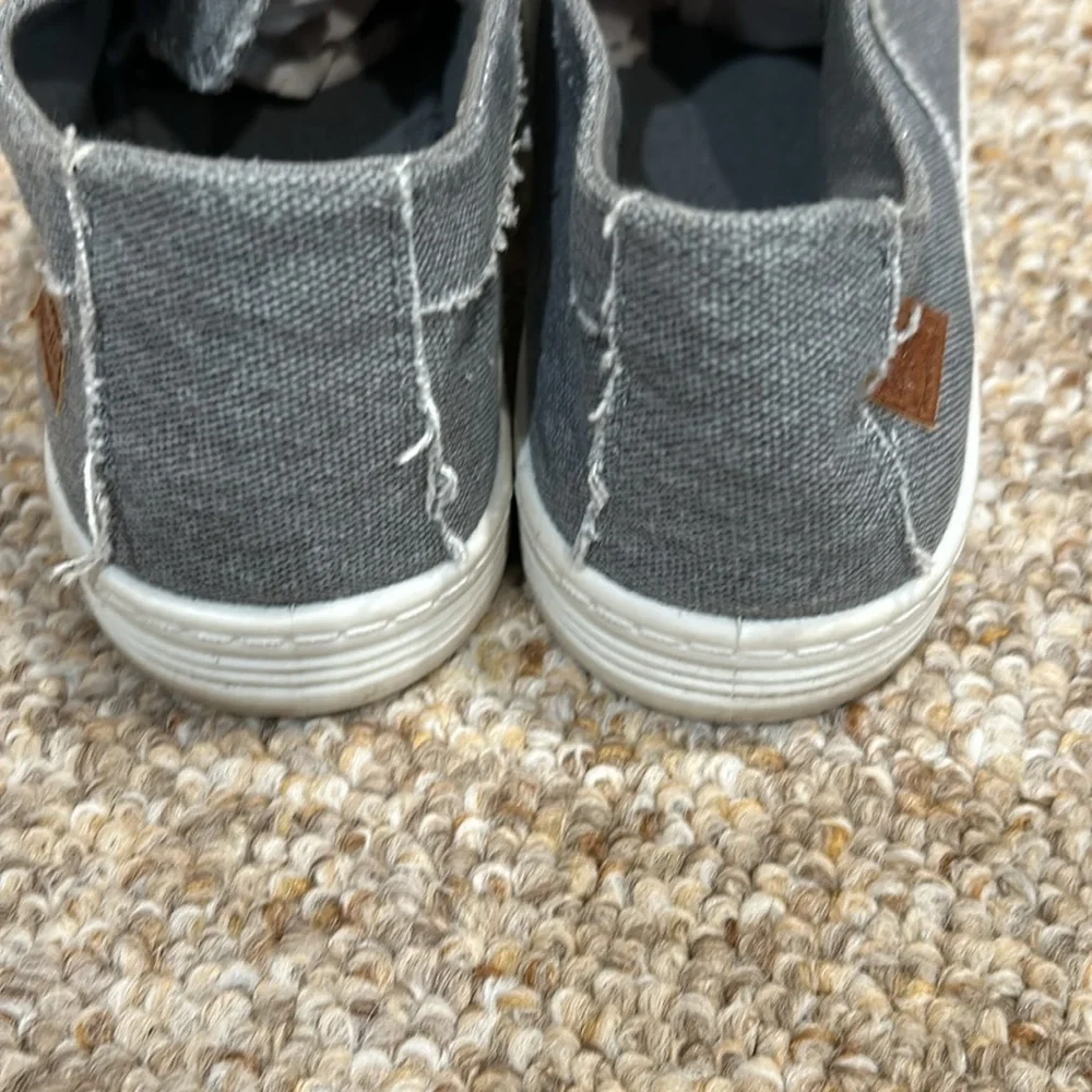 Women’s Blowfish Grey Denim Slip One 7.5 - Picture 3 of 7